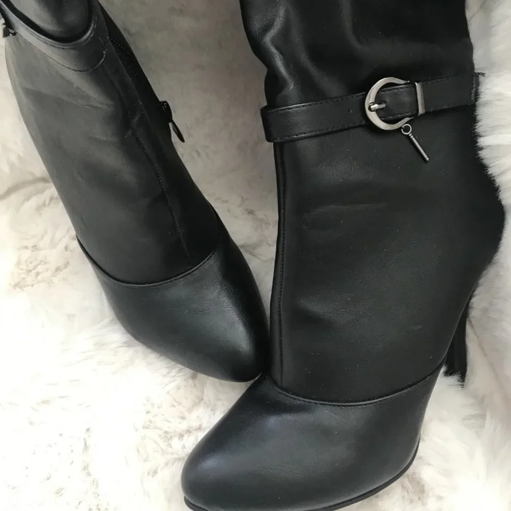 women over the knee heel boot - Picture 5 of 7
